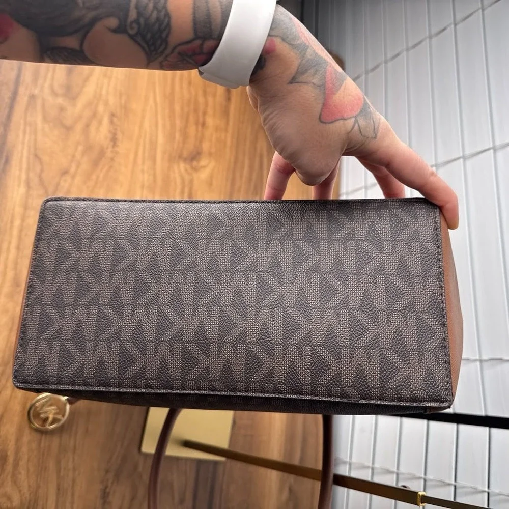 Michael Kors measurements width